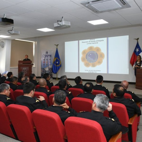 Exposición a Suboficiales Mayores de la Primera Zona Naval