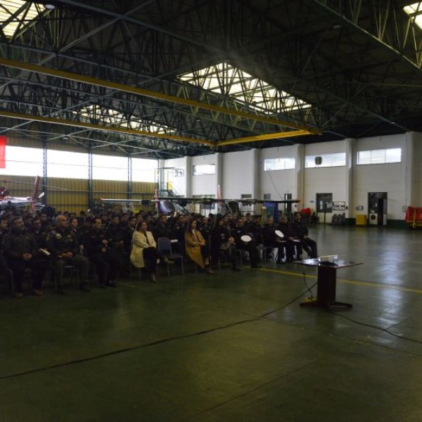 Charla a la dotación del Complejo Aeronaval