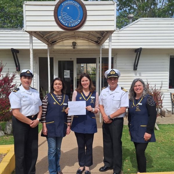 Fundación “Blanca Estela” recibe importante aporte del Hospital Naval “Almirante Nef”